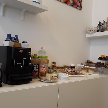 B&B Felice Палермо Екстериор снимка