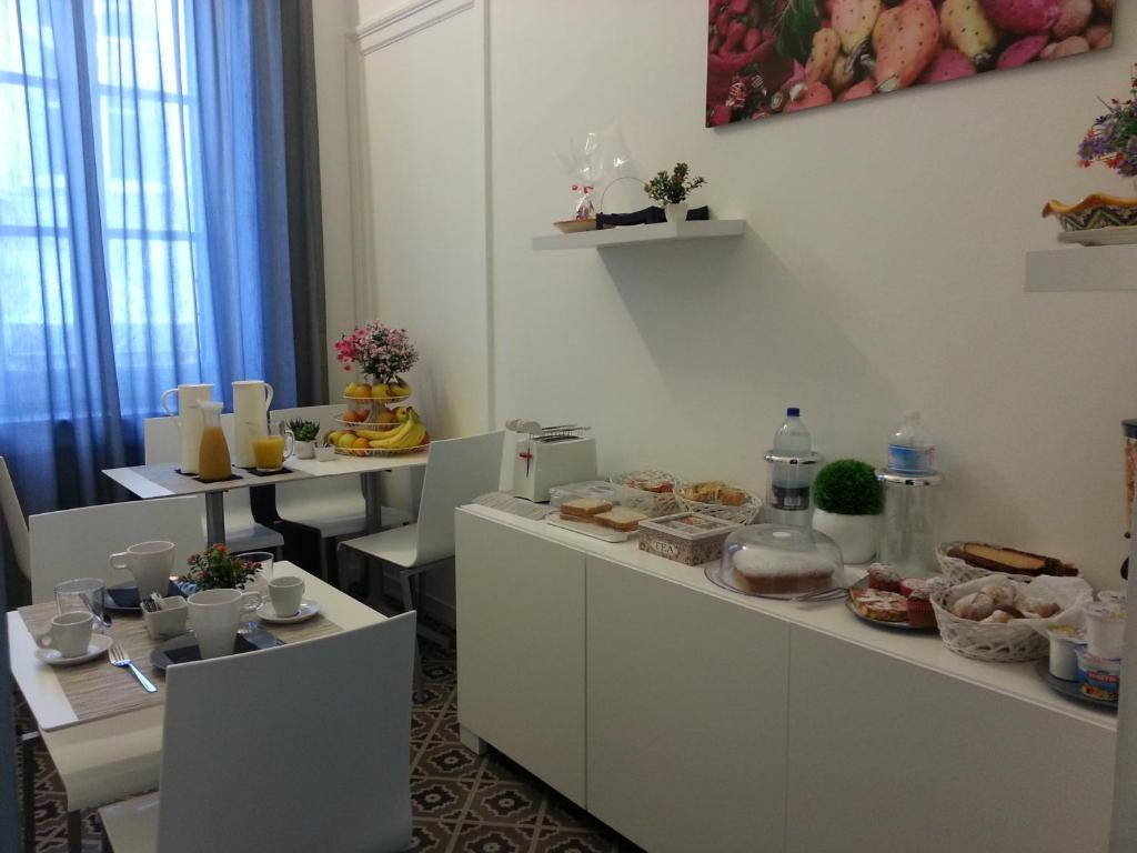 B&B Felice Палермо Екстериор снимка